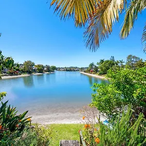 Peaceful And Quiet Elanora Sanctuary Holiday home